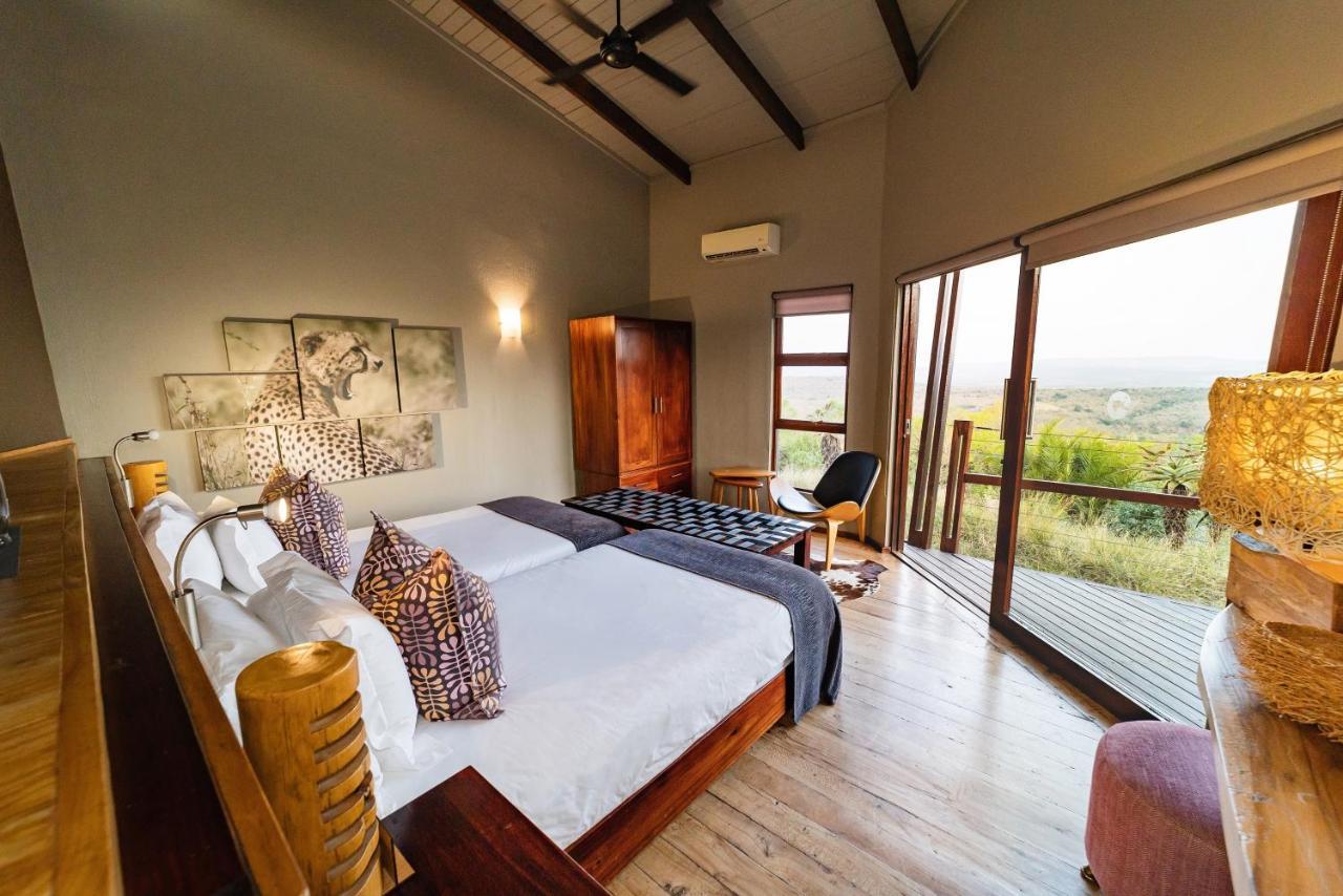 Rhino Ridge Safari Lodge KwaNompondo ภายนอก รูปภาพ