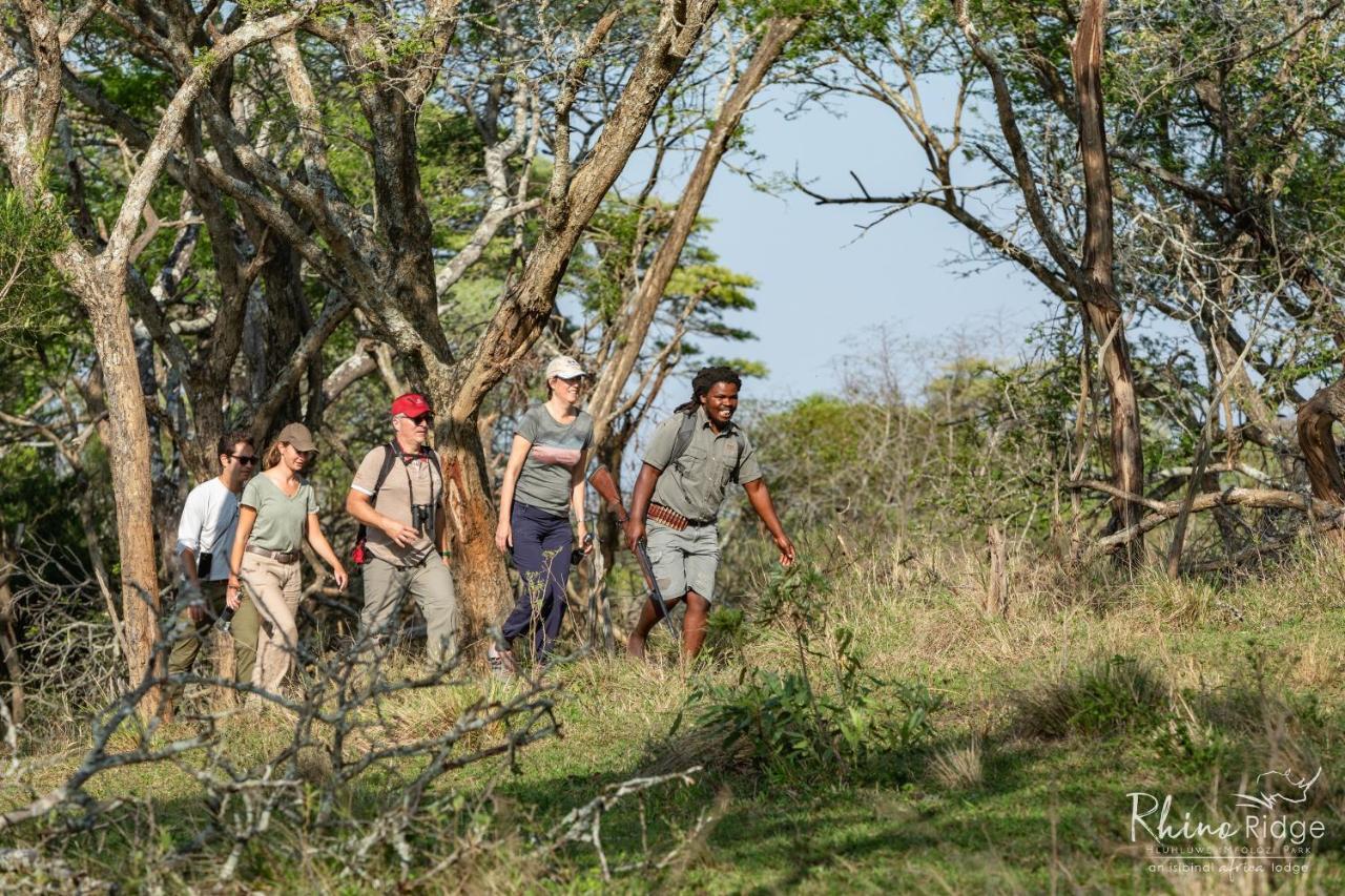 Rhino Ridge Safari Lodge KwaNompondo ภายนอก รูปภาพ