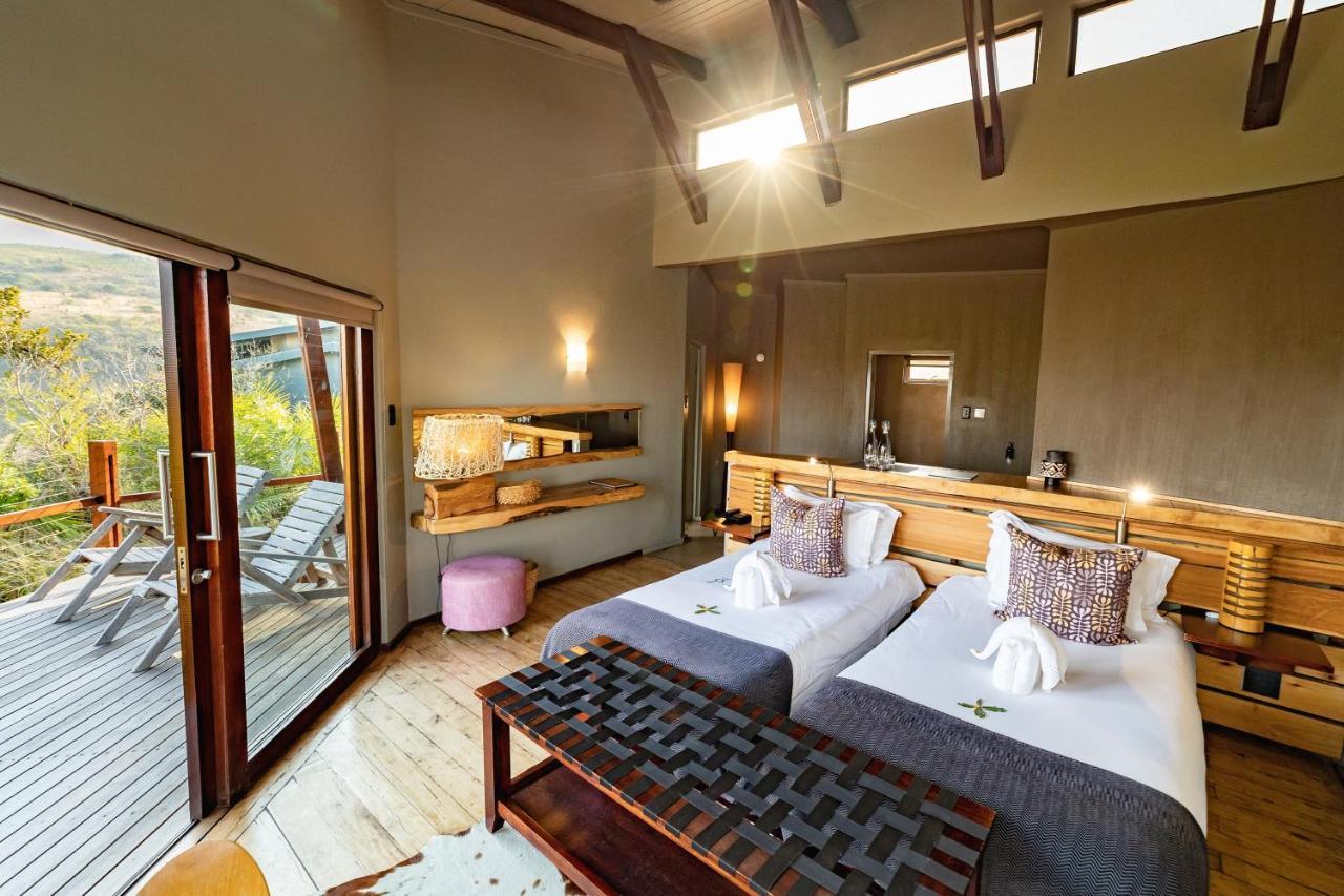 Rhino Ridge Safari Lodge KwaNompondo ภายนอก รูปภาพ