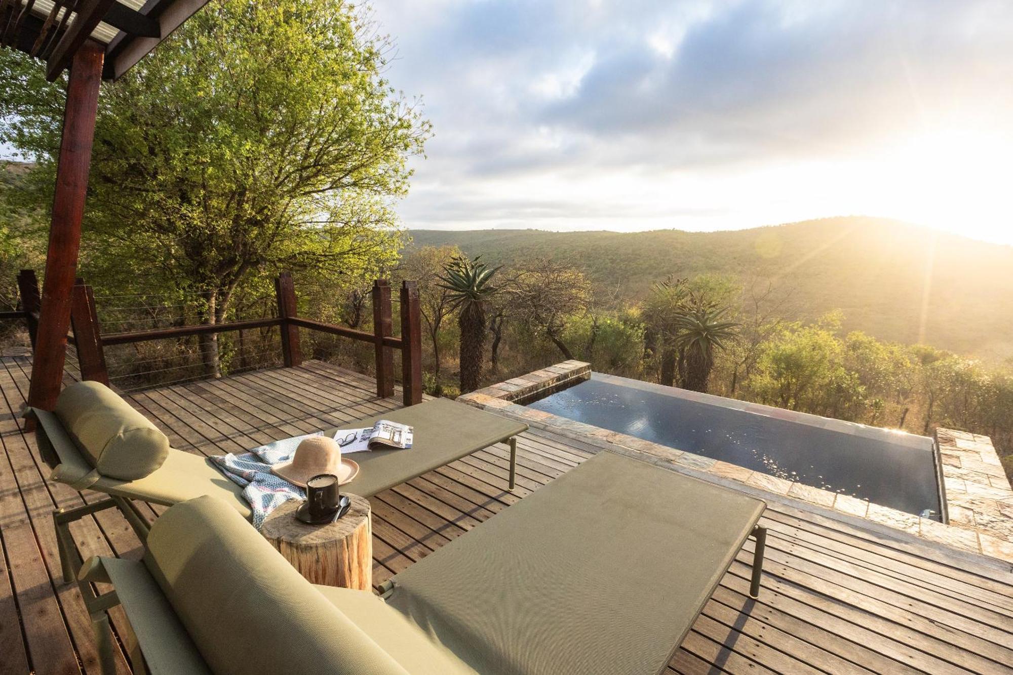 Rhino Ridge Safari Lodge KwaNompondo ภายนอก รูปภาพ
